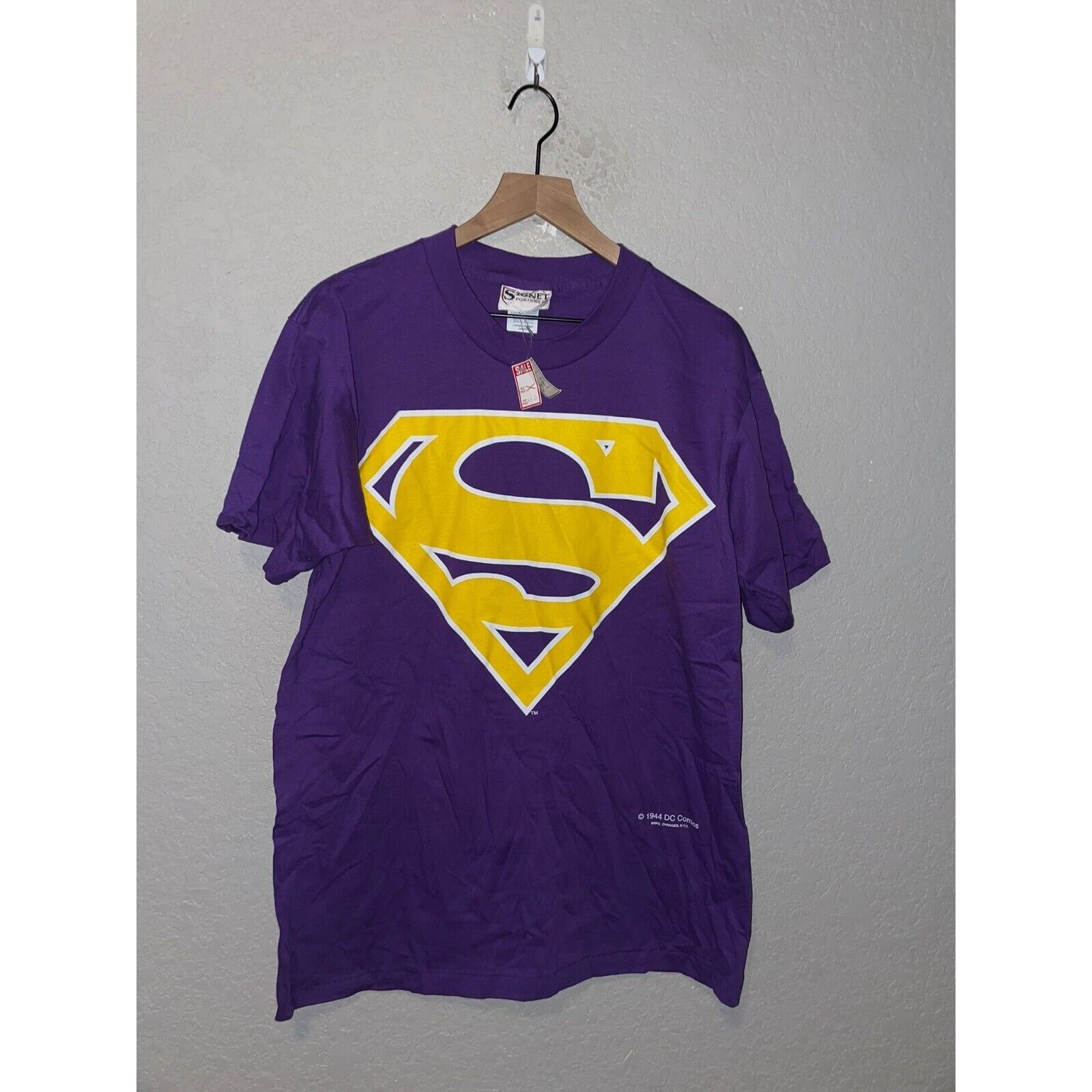 Vintage Vintage DC Comics Superman Shirt Purple Yellow Logo 90s VTG Size US L / EU 52-54 / 3 - 1 Thumbnail
