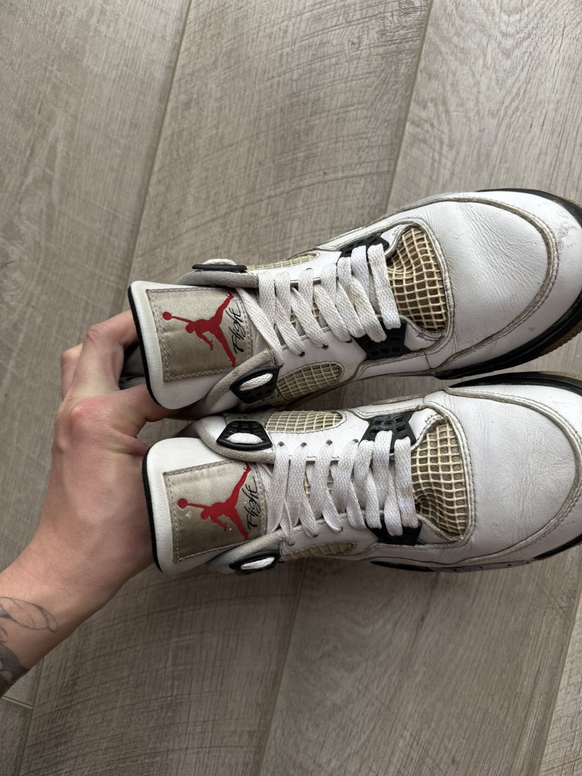 Jordan Brand Jordan 4 Retro OG Mid White Cement 840606-192 size 41 us 8 Size US 8 / EU 41 - 4 Thumbnail