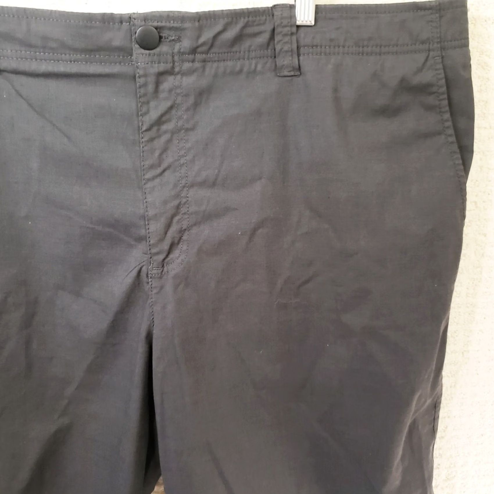 Vintage VINTAGE True Nation Flex Shorts Men Bermuda Flat Front Black 44 Waistband Comfort Mens BERMUDA 90s Size US 44 / EU 60 - 3 Thumbnail