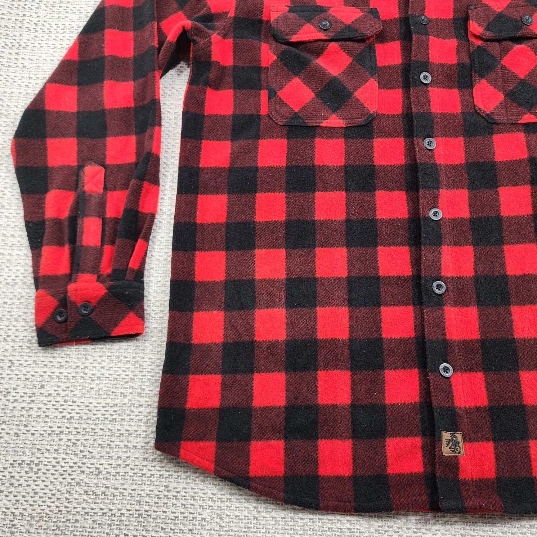 Vintage Legendary Whitetails Shirt Mens LT Red Buffalo Plaid Flannel Button-Up Long Sleeve Pockets All Seasons Heavyweight Workwear Size US L / EU 52-54 / 3 - 3 Thumbnail