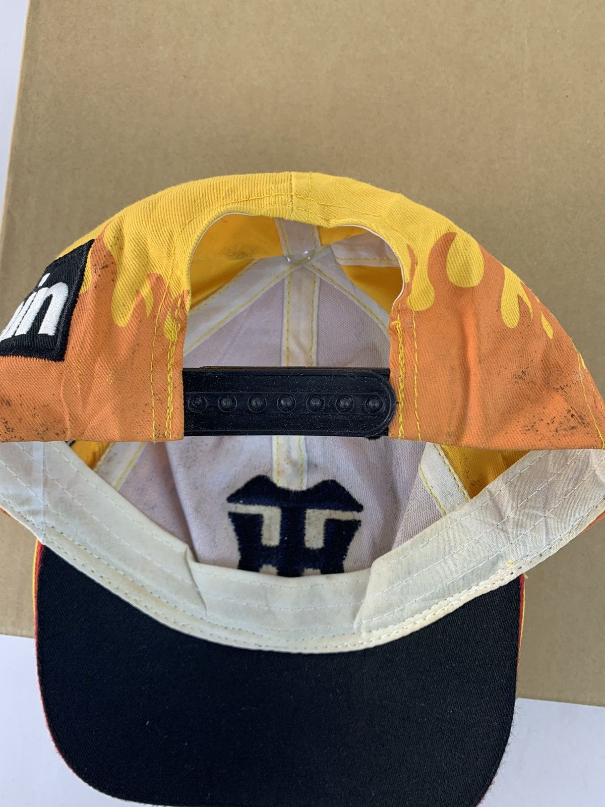 Vintage Hanshin Tiger Japanese Professional Baseball Flame 6 Pane Size ONE SIZE - 6 Thumbnail