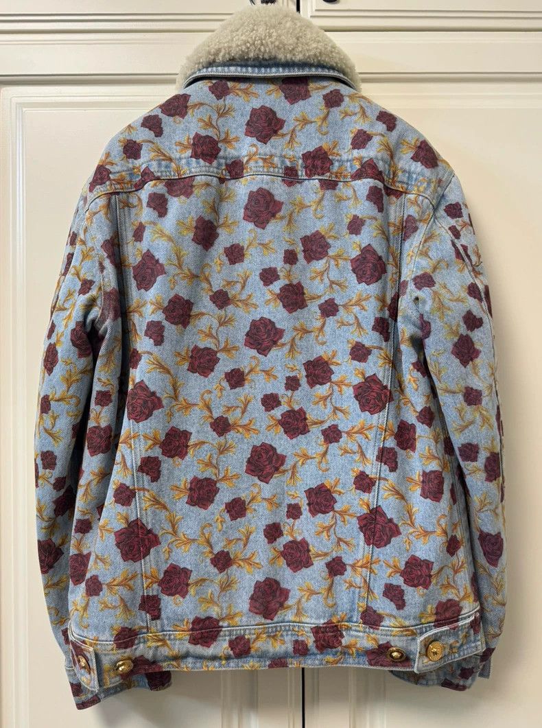 Versace Versace Rose baroque padded denim jacket Size M / US 6-8 / IT 42-44 - 2 Thumbnail