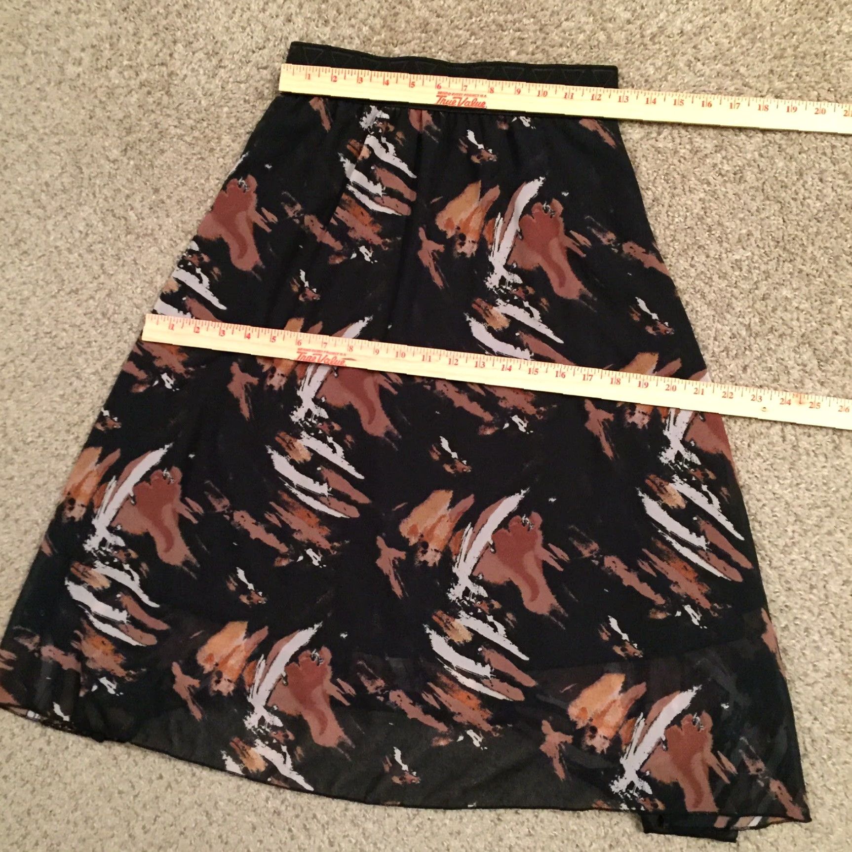 Vintage LuLaRoe Lola Skirt XS Midi Lined Black Brown Geometric A-Line Women Regular Skirt Midi A-Line Geometric Lola XS Black Brown Polyester Size 26" / US 2 / IT 38 - 2 Thumbnail