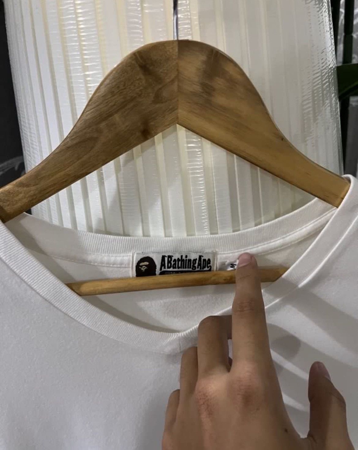 Bape Bape Side Spell out Logo V Neck Tee Size US M / EU 48-50 / 2 - 6 Thumbnail