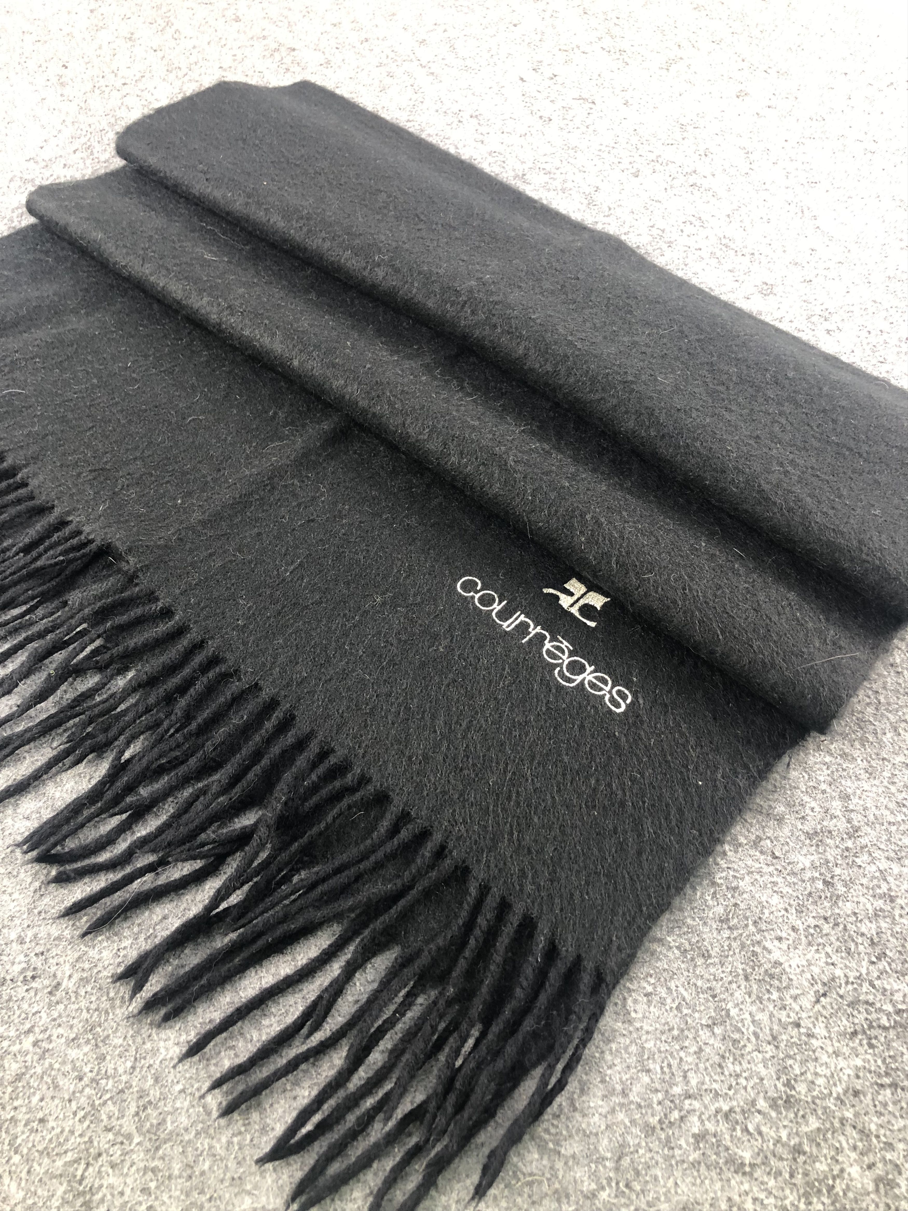 Courreges Courreges Scarf / Muffler / Neckwear Size ONE SIZE - 2 Thumbnail