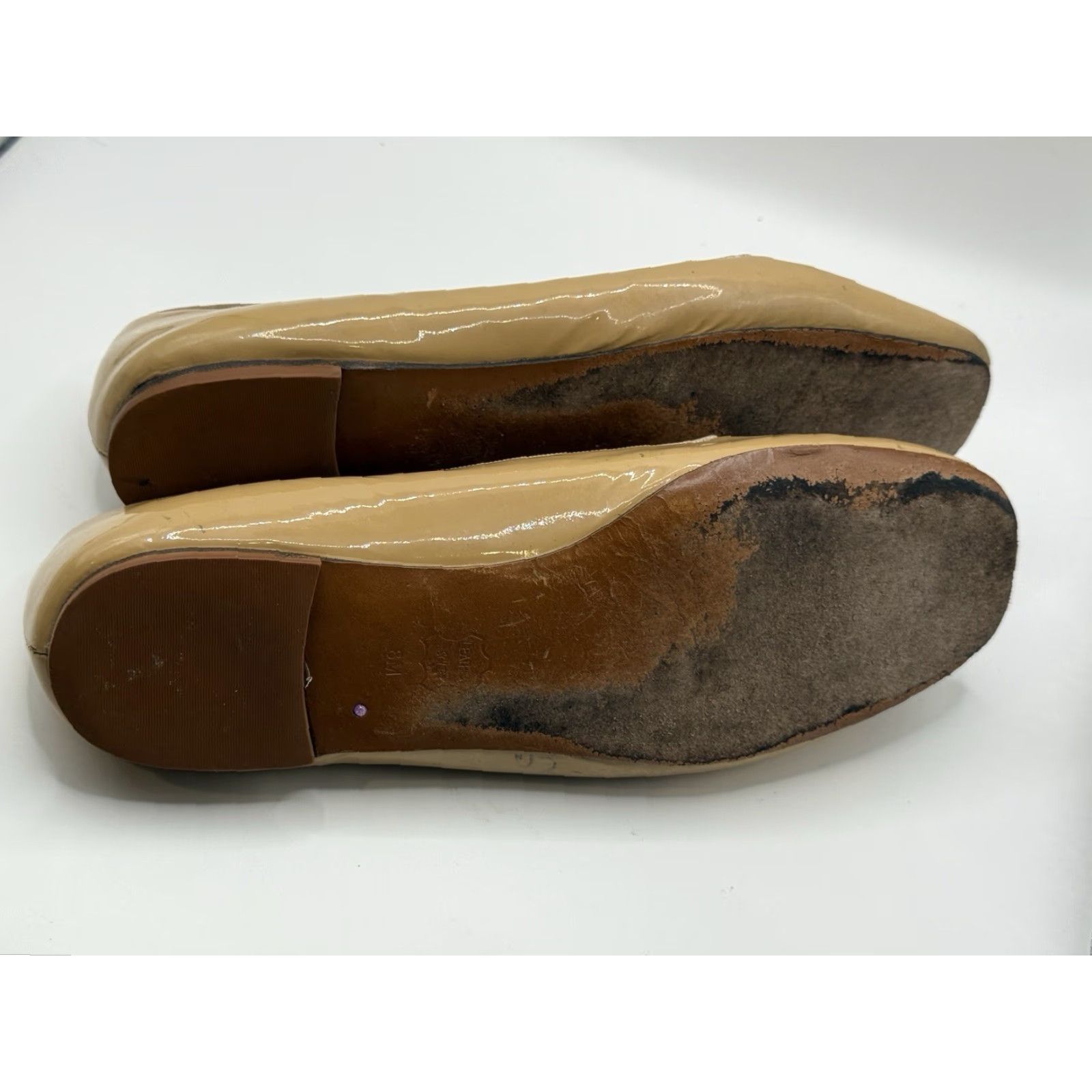 Tory Burch VINTAGE Tory Burch Loafers Women's 8M Beige Patent Leather Slip-On Flats Size US 8 / IT 38 - 7 Thumbnail