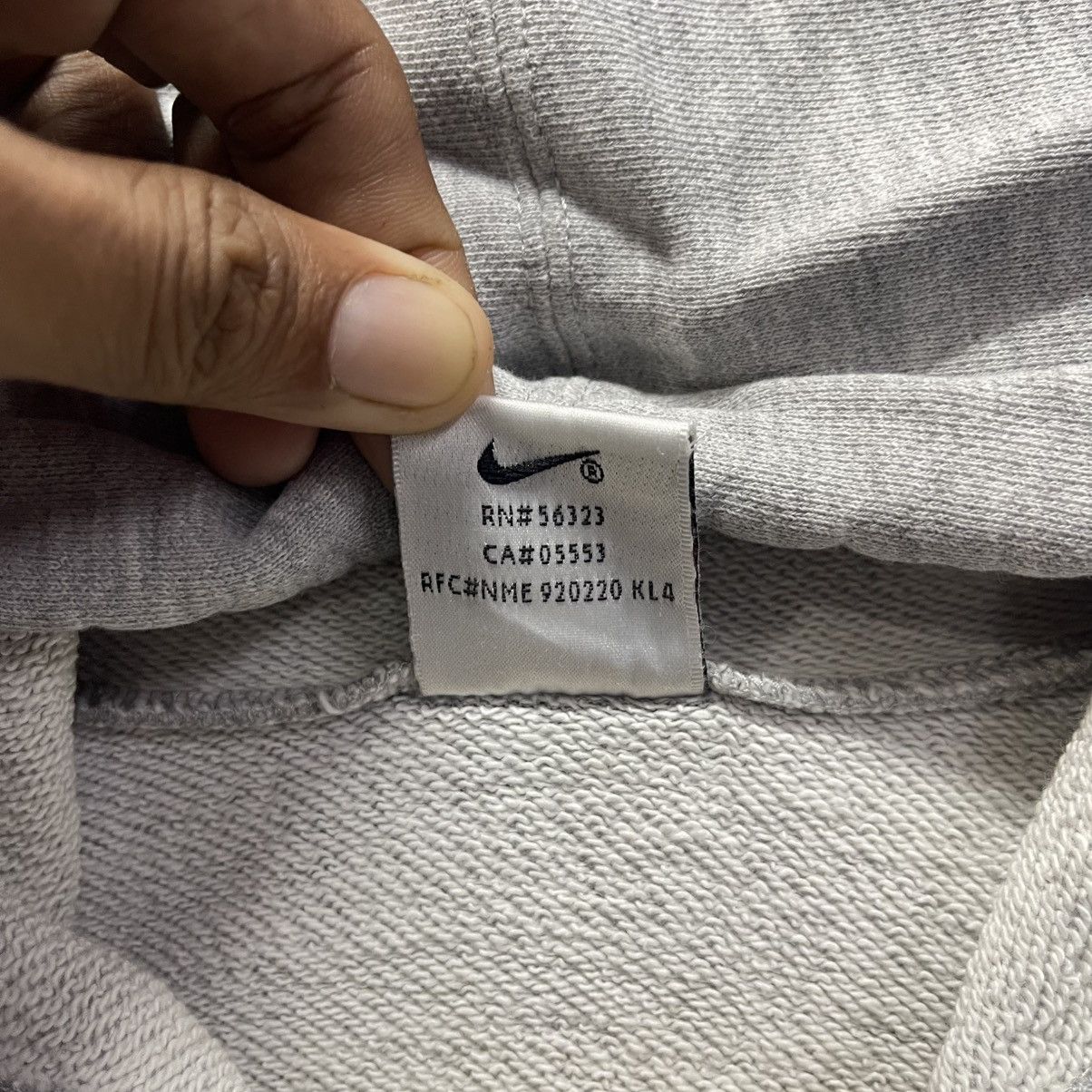 Nike Vintage Nike Swoosh Hoodie – Heather Gray – Made in Vietnam Size US M / EU 48-50 / 2 - 8 Thumbnail
