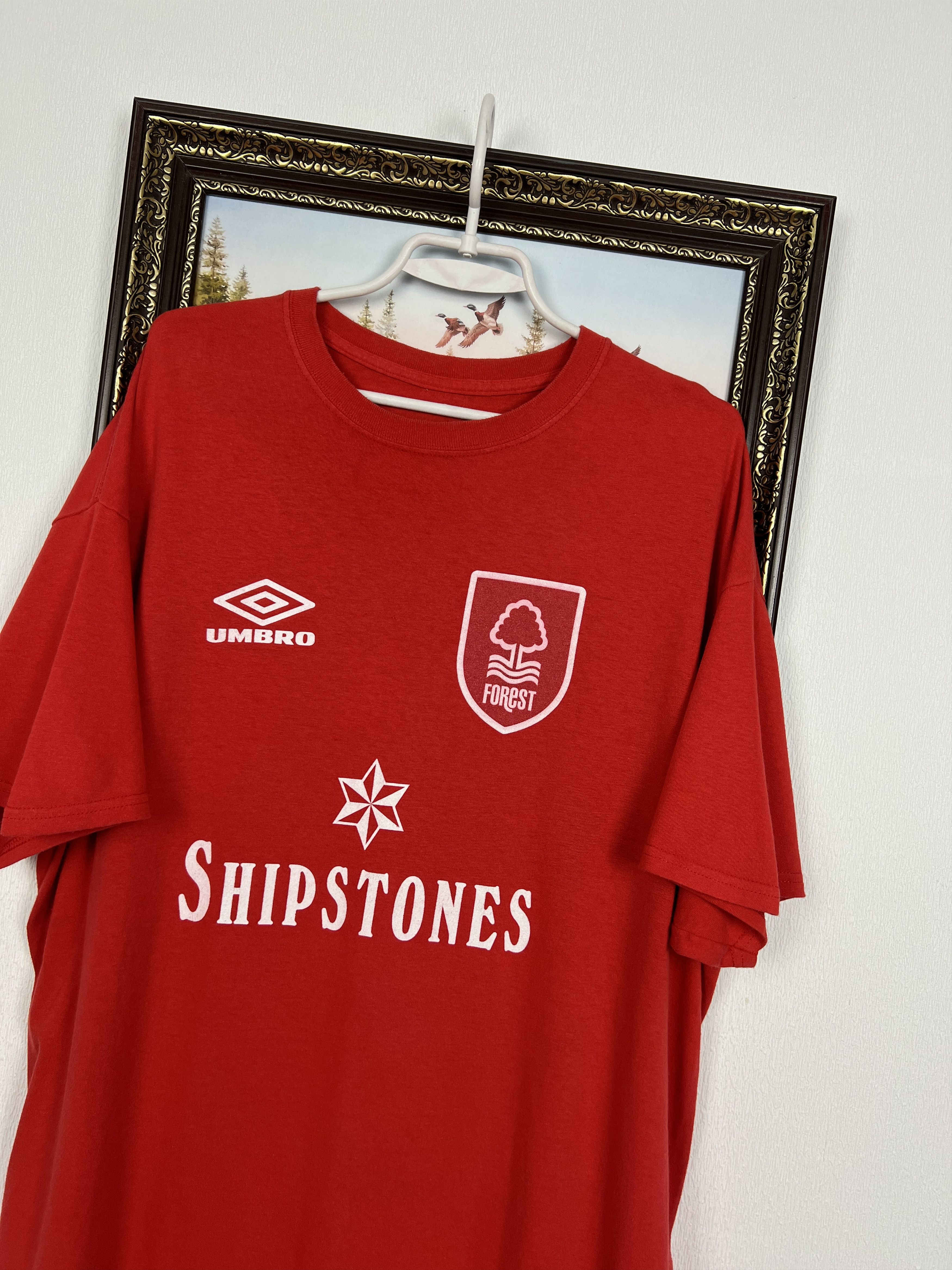 Umbro Vintage Umbro Nottingham Forest Football Train Shirt Tee Size US XL / EU 56 / 4 - 3 Thumbnail