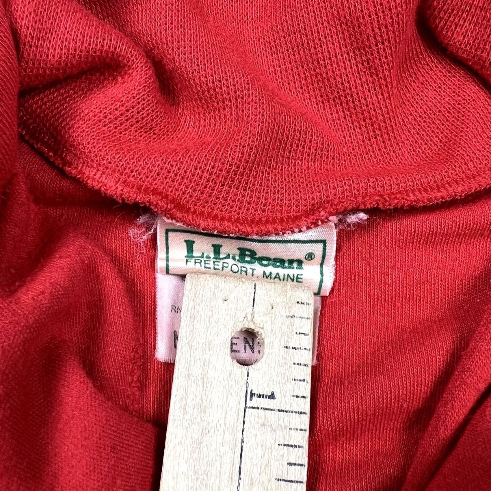 Vintage VINTAGE L.L. Bean Quarter Zip Men Medium Red Pullover Stretch Fit Athletic Wear Made USA Shirt Mens Red, Solid, Long Sleeve, Polyester, Logo Size US M / EU 48-50 / 2 - 2 Thumbnail
