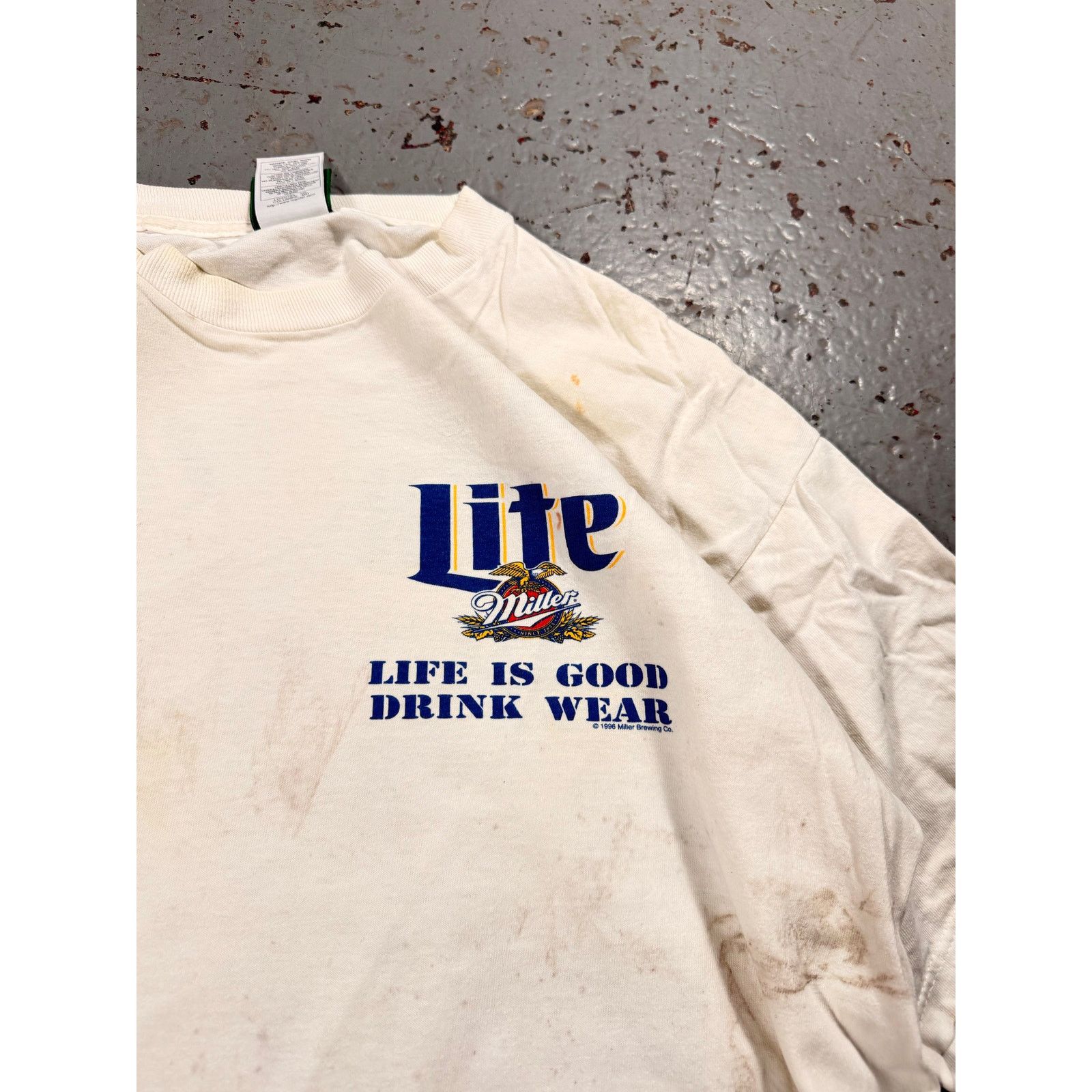 Other Crazy Distressed Vintage Miller Light Tee Size US L / EU 52-54 / 3 - 5 Thumbnail