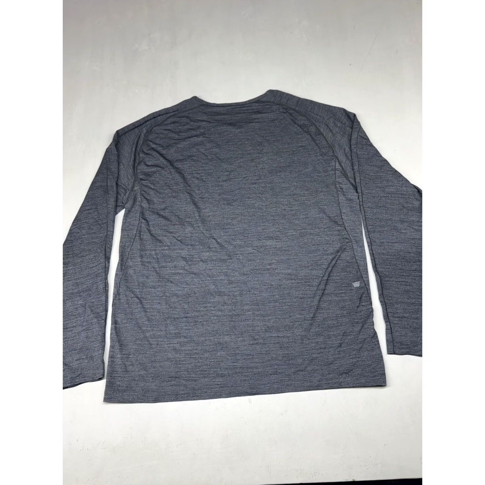 Vintage Mack Weldon Mens XL Blue Thermal Long Sleeve Shirt Crew Neck Gray/Blue Everyday Size US XL / EU 56 / 4 - 7 Thumbnail