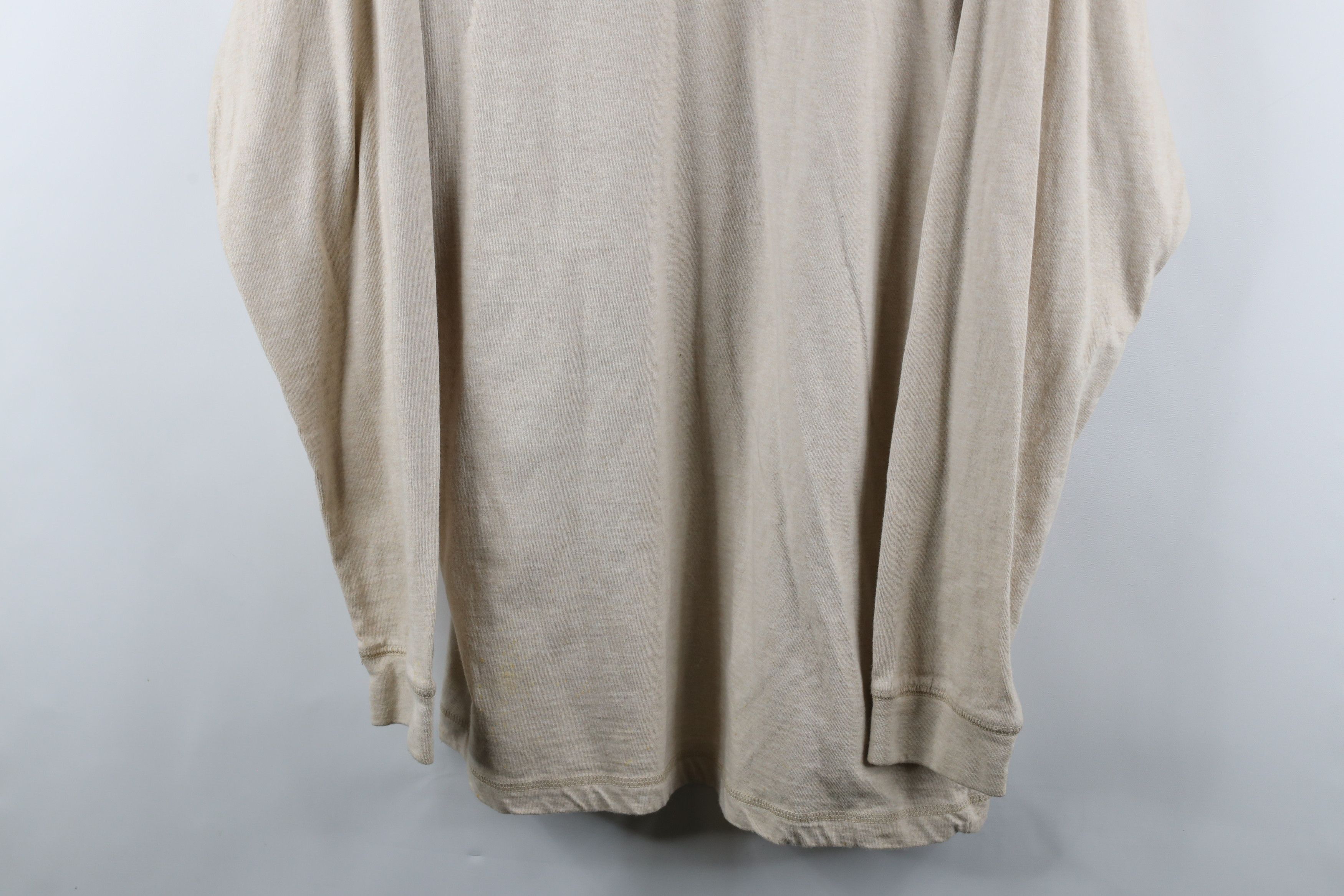 Vintage Vintage 90s Streetwear Long Sleeve Henley T-Shirt Beige Size US L / EU 52-54 / 3 - 3 Thumbnail