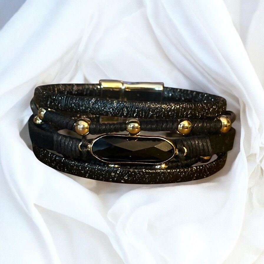 Other Black multi strand leather magnetic wrap bracelet Size ONE SIZE - 1 Thumbnail