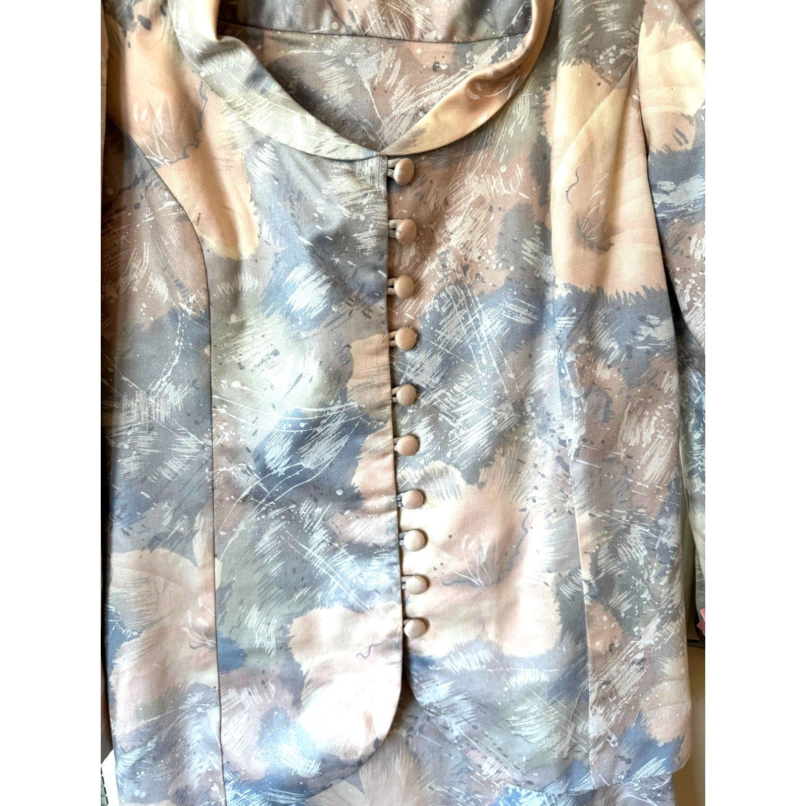 Homemade vintage 2-piece floral skirt suit 80s size M muted floral Size M / US 6-8 / IT 42-44 - 4 Thumbnail