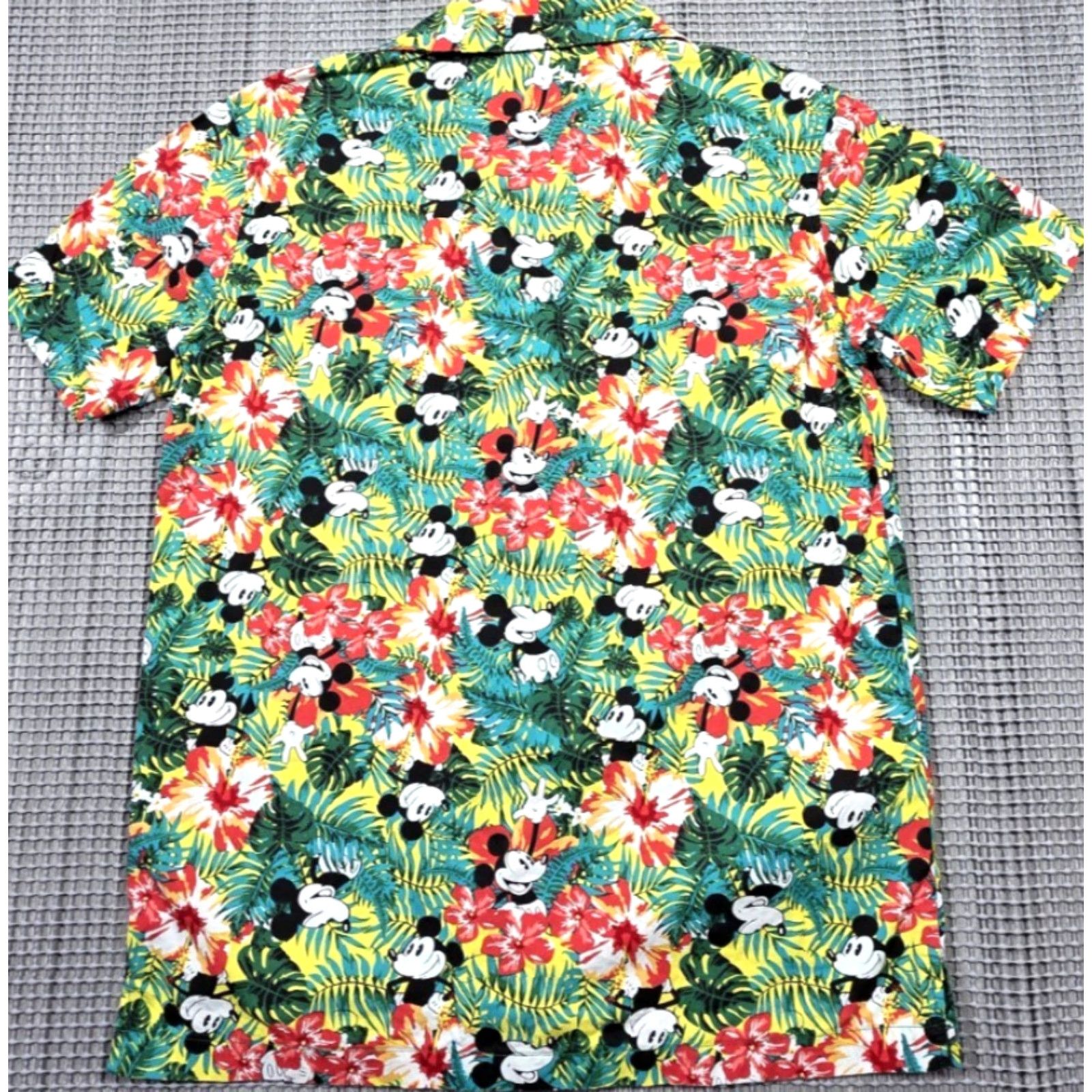 Disney Mickey Disney Mens Hawaiian Shirt S Floral Multicolor Tropical Camp Safari Size US S / EU 44-46 / 1 - 6 Thumbnail