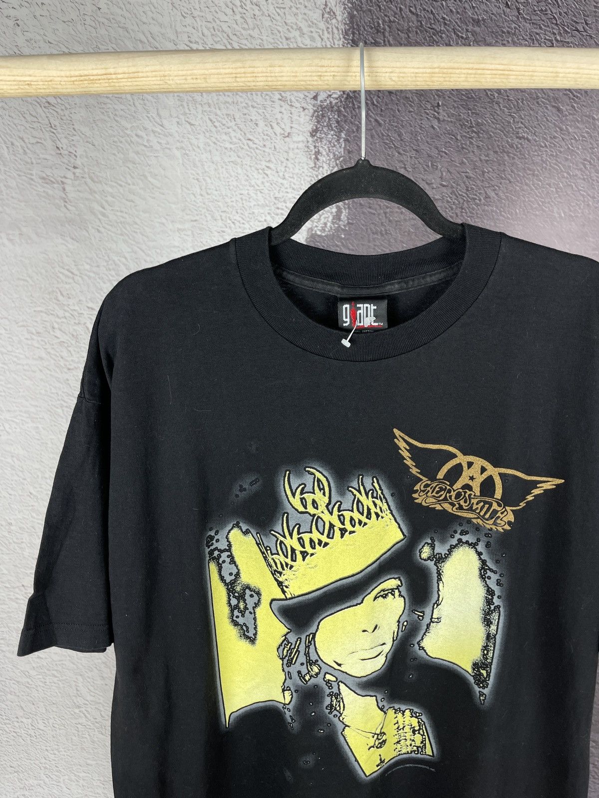 Band Tees Giant vintage 1997 Aerosmith Svengali merch band tee shirt Size US XL / EU 56 / 4 - 3 Thumbnail