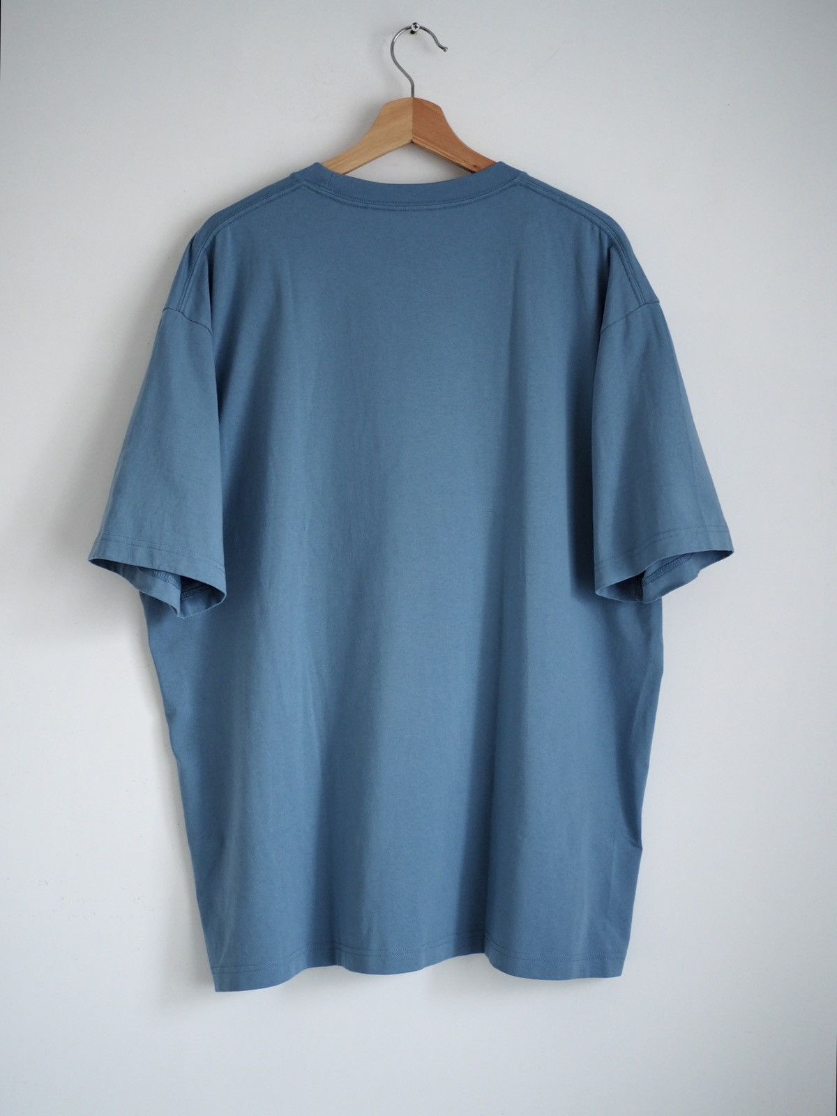 Uniqlo Kenshi Yonezu stray sheep music album uniqlo JAPAN XL Size US XL / EU 56 / 4 - 5 Thumbnail