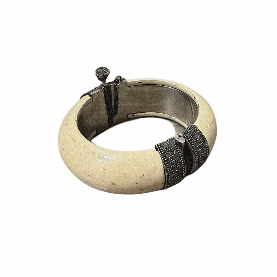 Saint Laurent Paris Authentic Saint Laurent Mombasa Bangle Size ONE SIZE - 1 Thumbnail