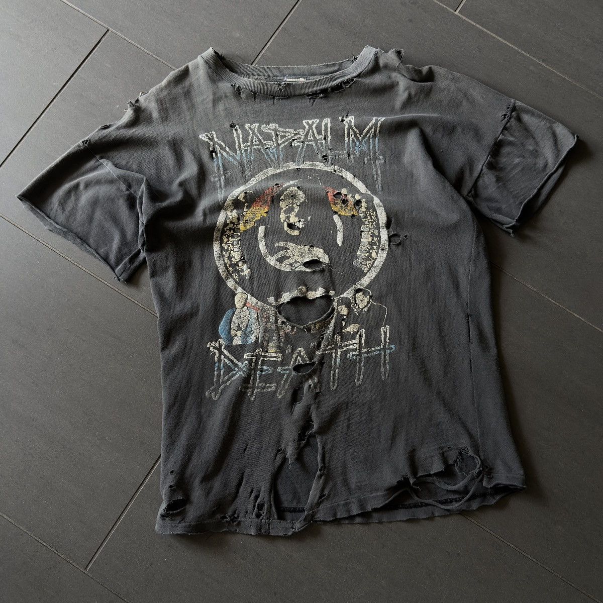 Band Tees Vintage 90s Faded Napalm Death Thrashed Grunge Erd Band Tee Size US M / EU 48-50 / 2 - 8 Thumbnail
