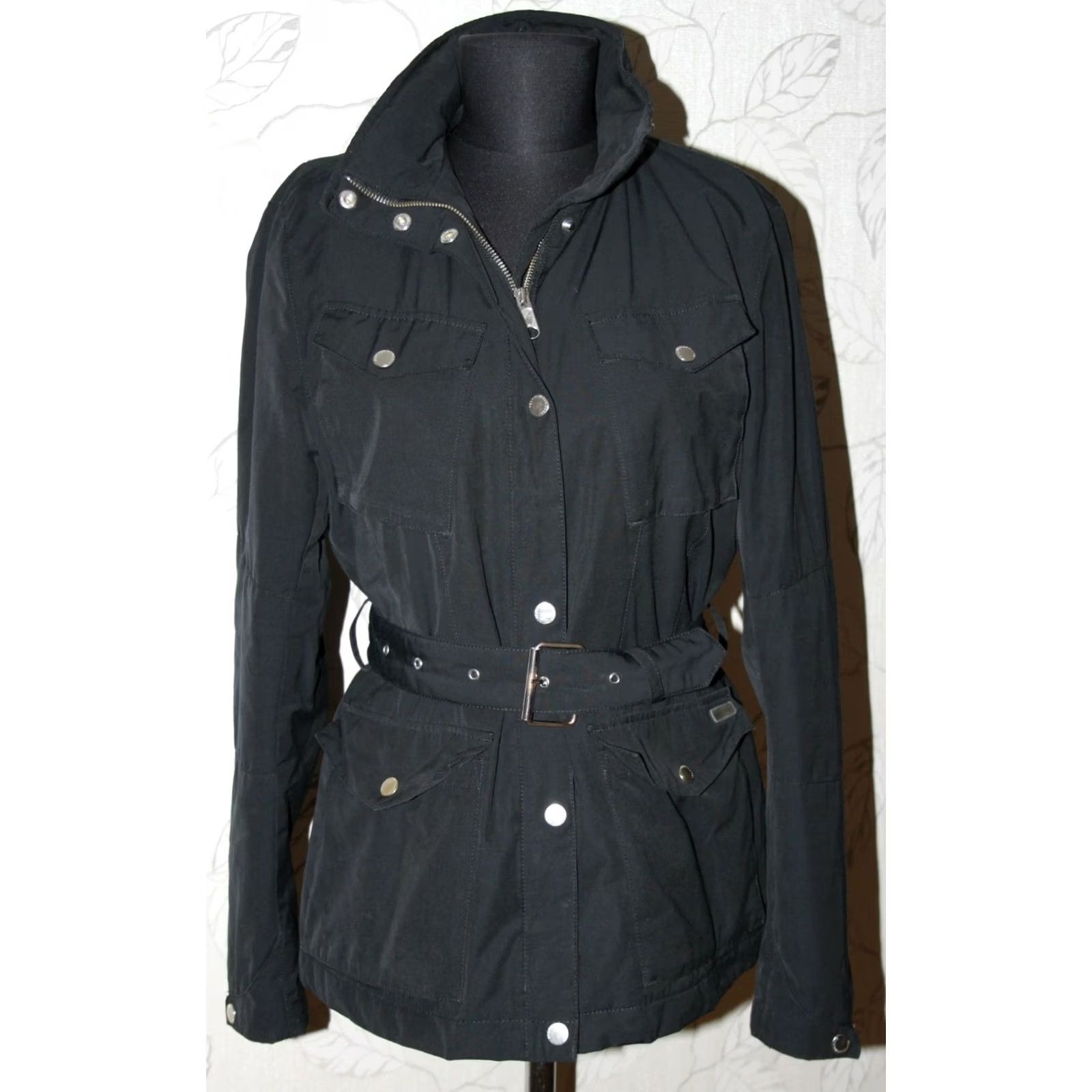 Peak Performance Peak Performance YRSA J Sweden womens jacket black Size M Size M / US 6-8 / IT 42-44 - 2 Thumbnail