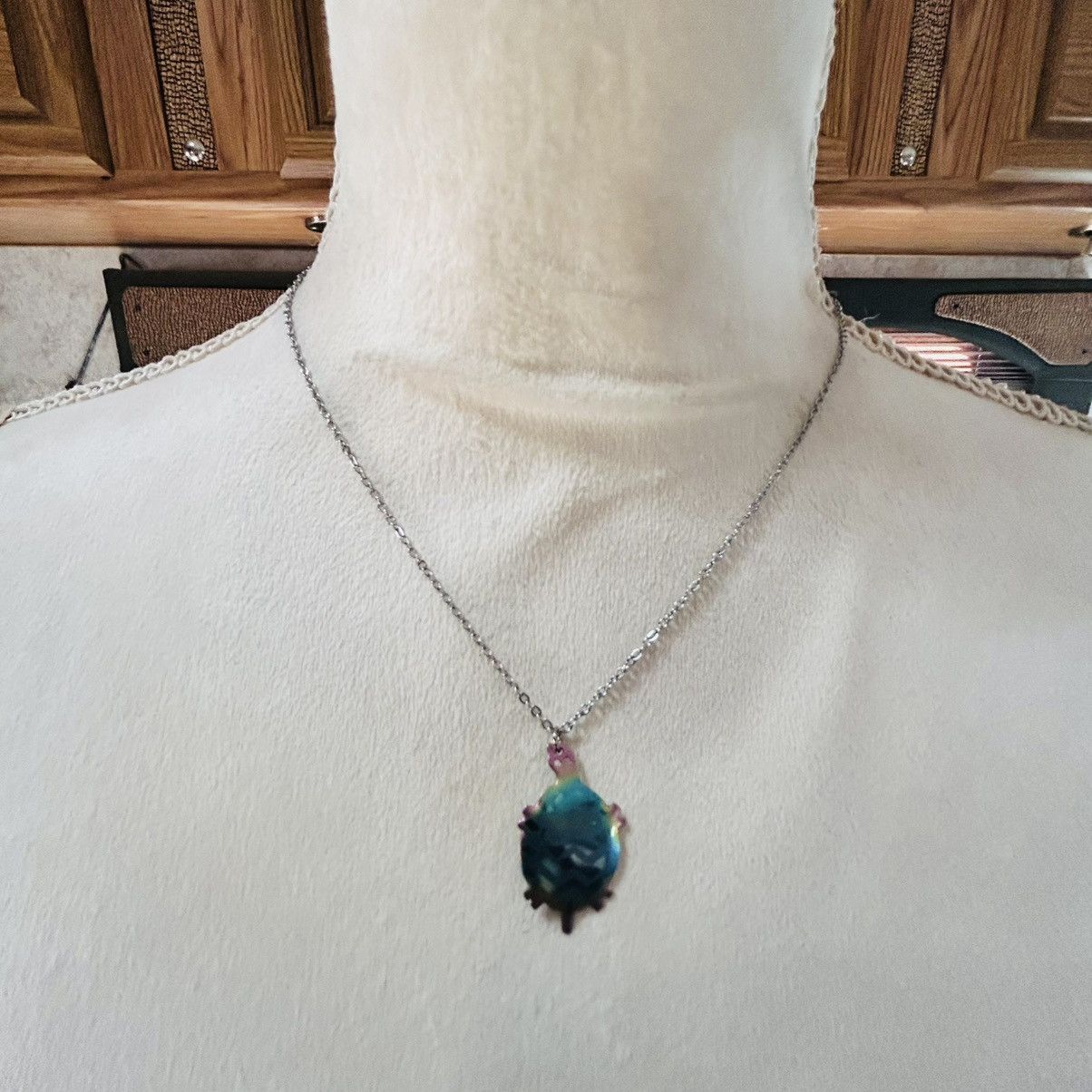 Handmade Handcrafted rainbow anodized turtle pendant necklace Size ONE SIZE - 2 Thumbnail