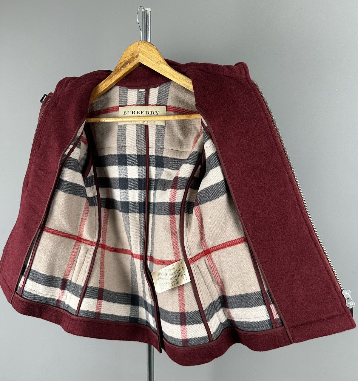 Burberry Burberry - Wool Short Black Well Duffle Coat Size XS / US 0-2 / IT 36-38 - 13 Thumbnail