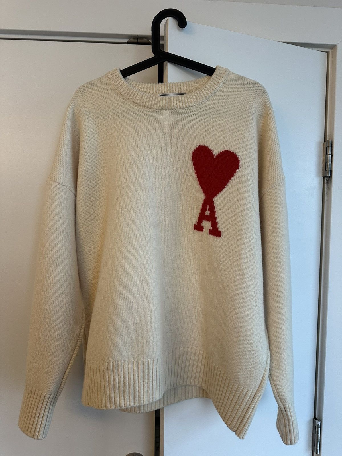AMI WHITE WOOL AMI DE COEUR SWEATER Size US L / EU 52-54 / 3 - 1 Thumbnail