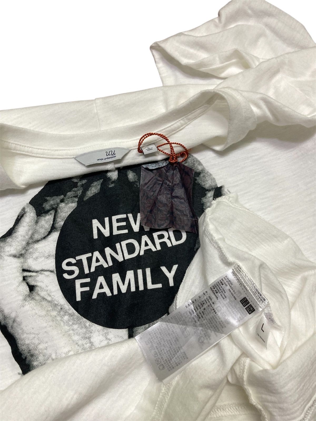 Undercover × Uniqlo 2 Pcs Uniqlo X Undercover T-Shirts Size US L / EU 52-54 / 3 - 14 Thumbnail