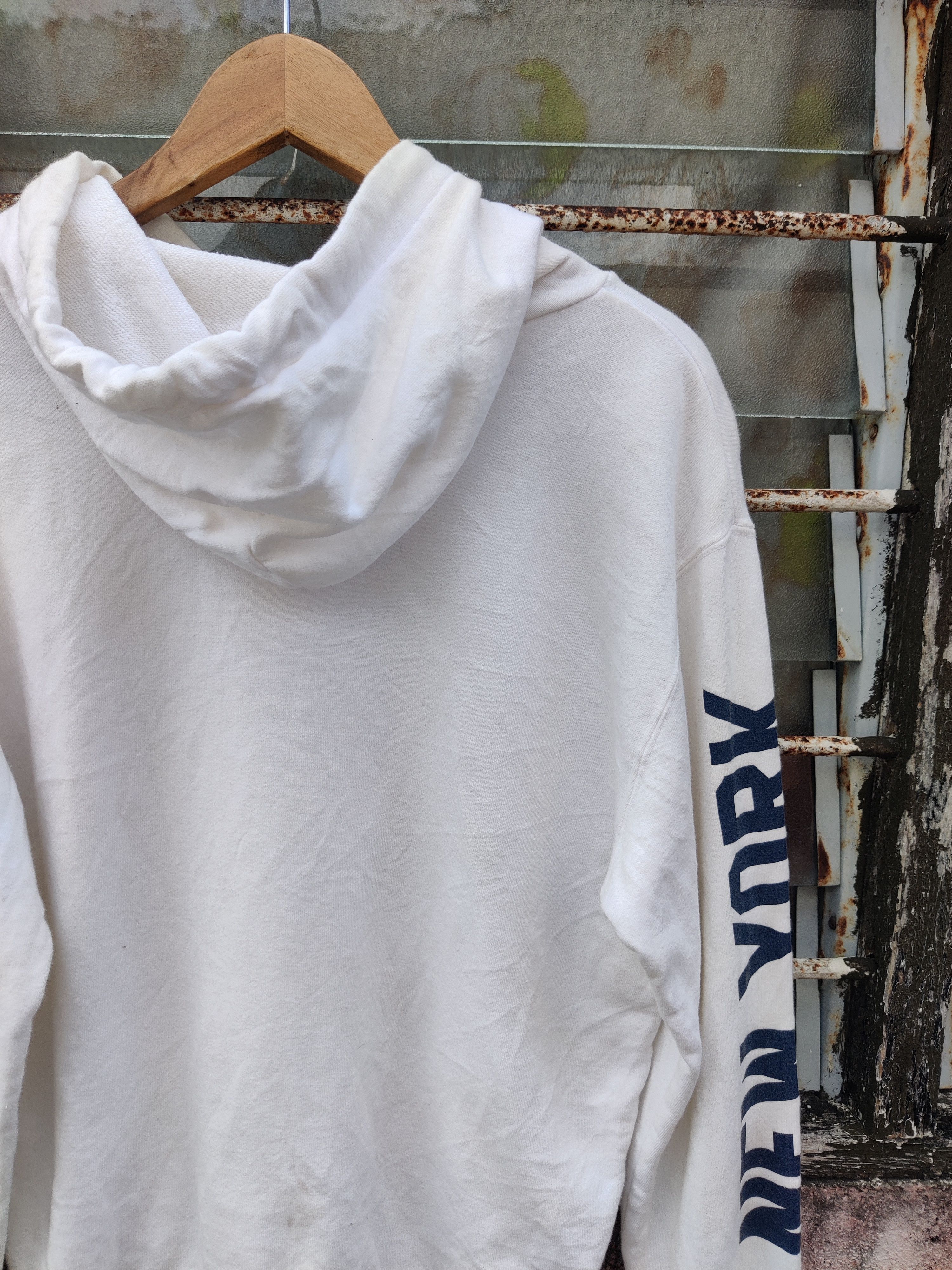 New York Yankees Vintage New York Yankees MLB Hoodie Size US M / EU 48-50 / 2 - 6 Thumbnail