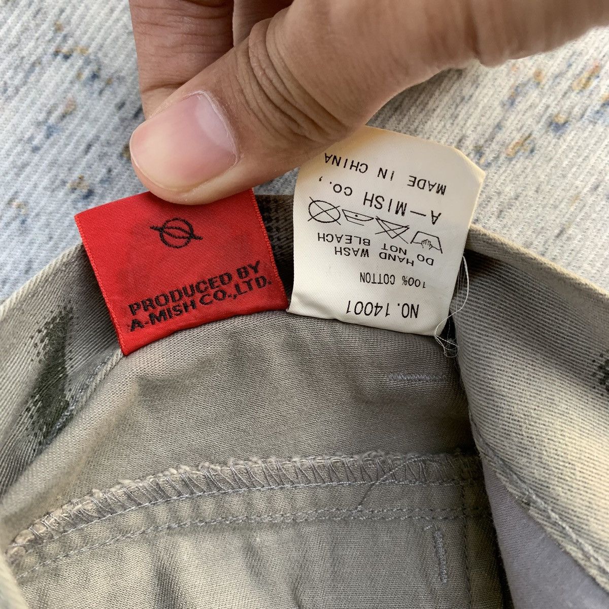 Japanese Brand Rare 2000s Algonquins "Gun Fiction" Full Printed Pants Size 29" - 8 Thumbnail