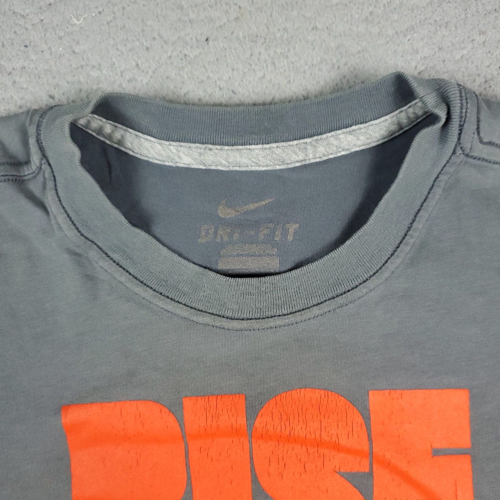 Nike Nike Dri Fit Gray Casual T-Shirt Unisex Adult Medium Short Sleeve Sports Mens Size US M / EU 48-50 / 2 - 2 Thumbnail