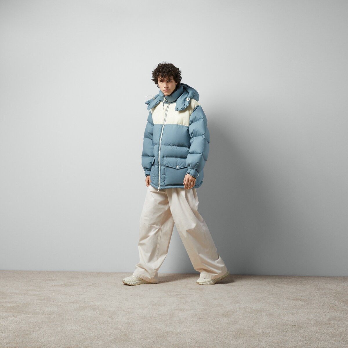 Gucci 50 L Gucci Nylon Down Jacket GG Inserts Blue White Puffer Size US L / EU 52-54 / 3 - 2 Thumbnail