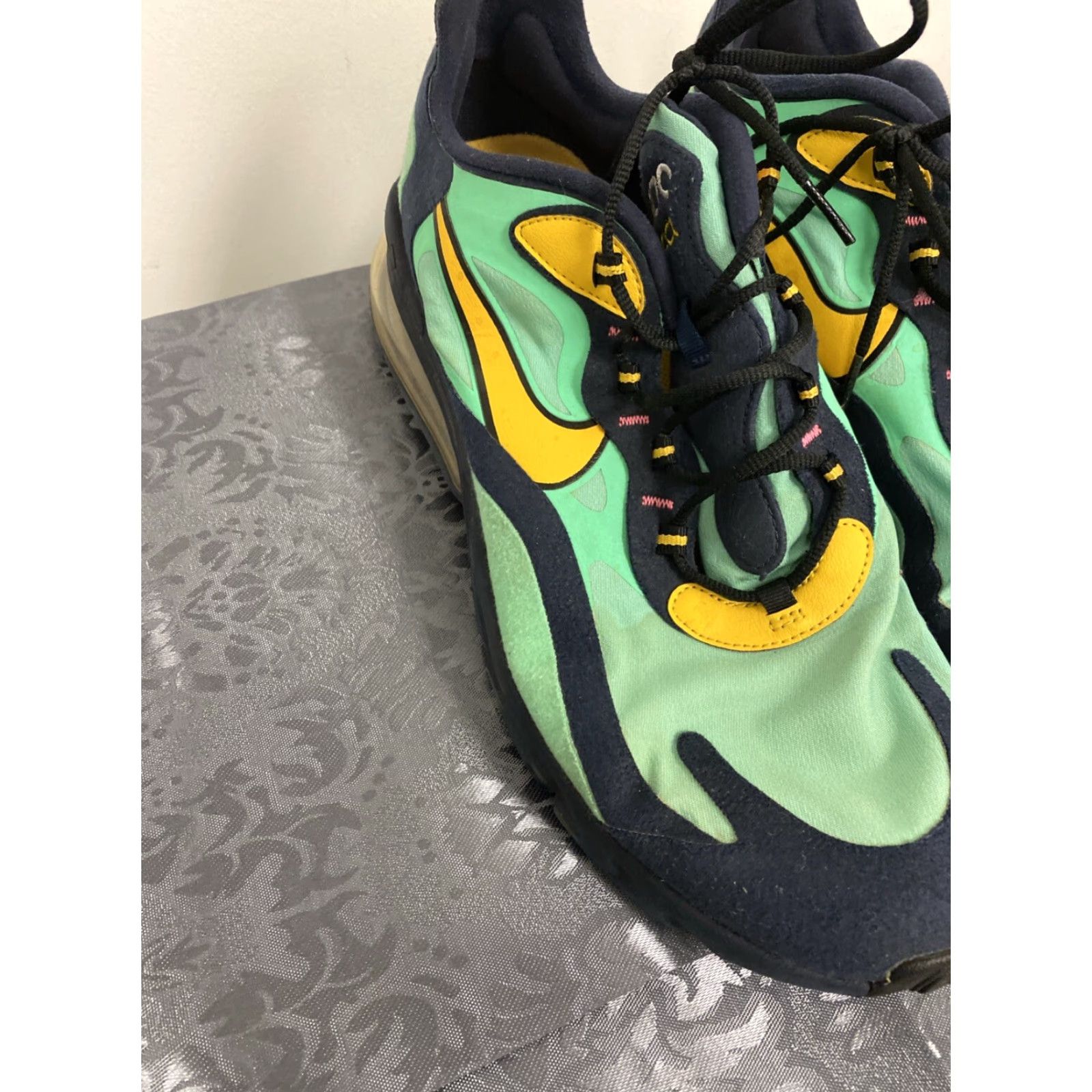 Nike Nike Air Max 270 React ENG Size 12 Mens Green Yellow Size US 11 / EU 44 - 3 Thumbnail