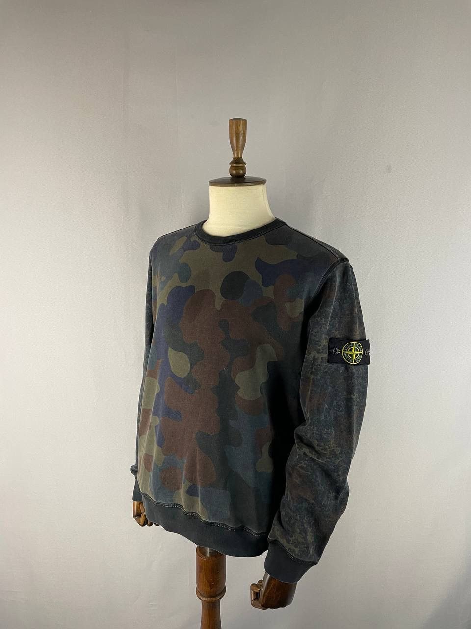 Stone Island Stone Island Camo Crewneck Sweatshirt Size US XL / EU 56 / 4 - 1 Thumbnail