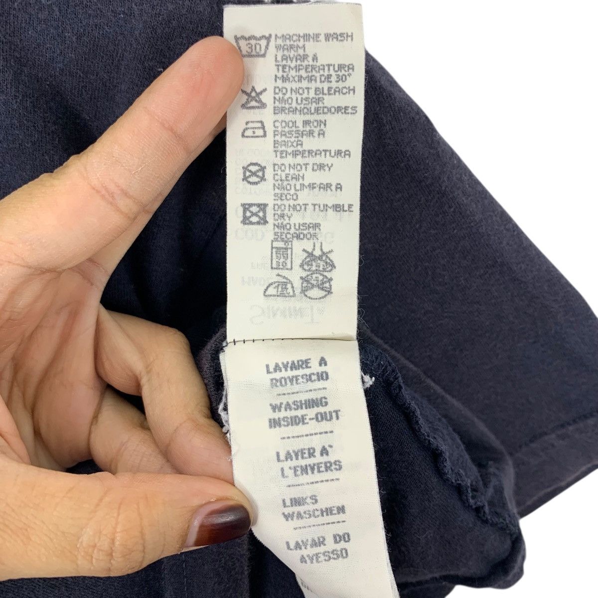 Armani Vintage ARMANI GYM JUNIOR By Armani Jeans Italy Shirt Size US M / EU 48-50 / 2 - 7 Thumbnail