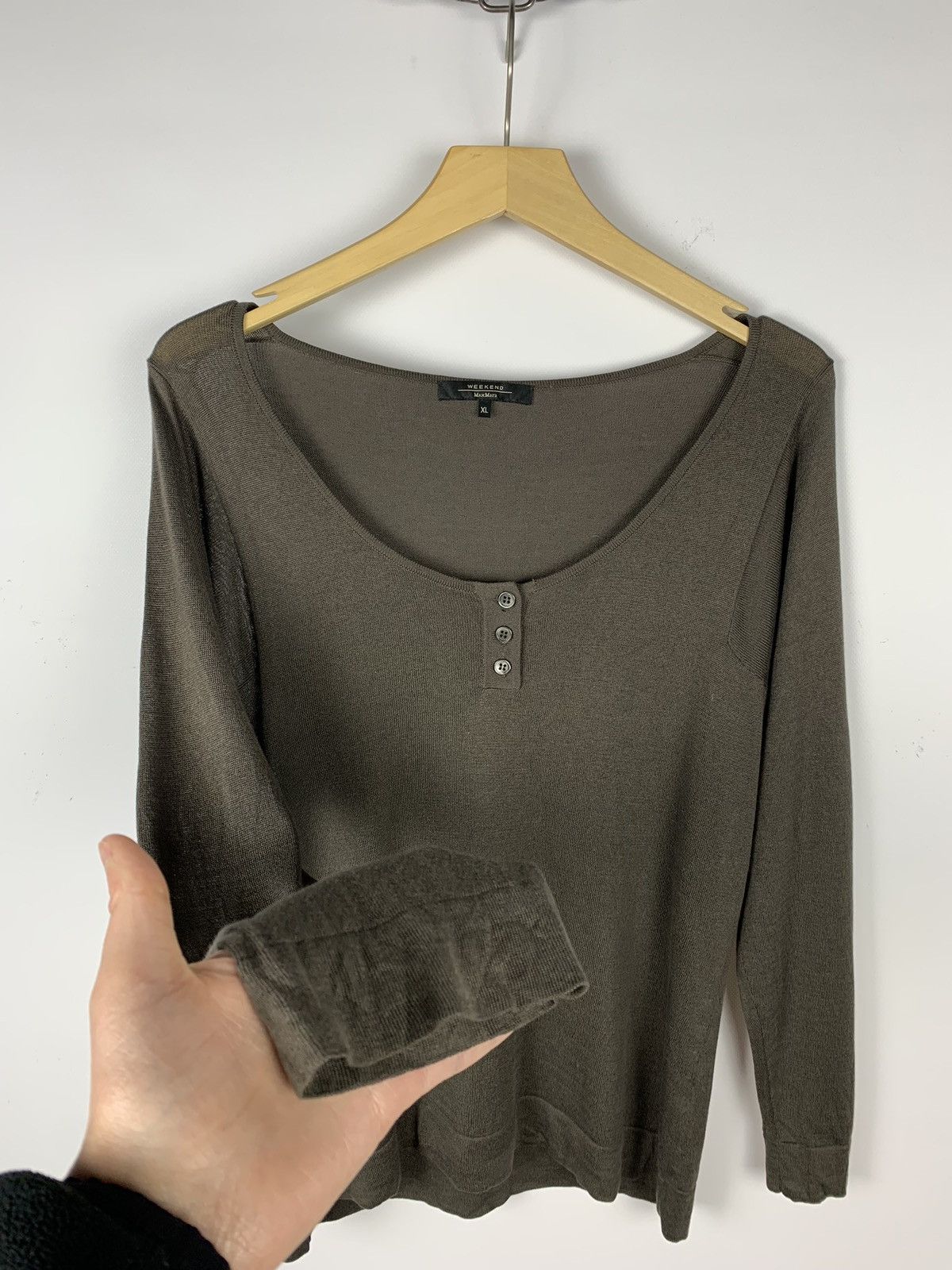 Weekend Max Mara Weekend Max Mara Top Long Sleeve Sweater Size XL Brown Size XL / US 12-14 / IT 48-50 - 6 Thumbnail