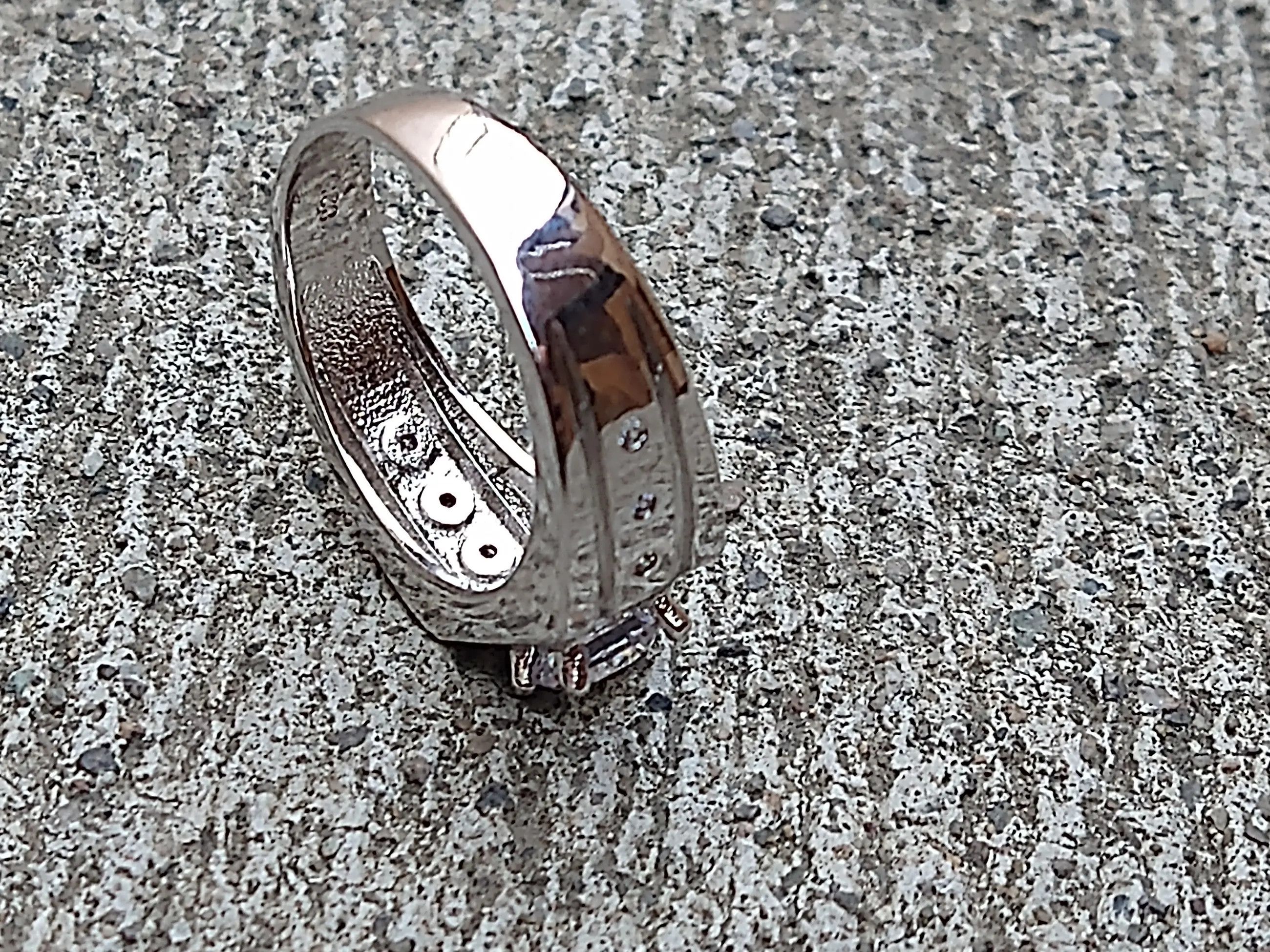 Sterling Silver Sterling Silver Ring Size 8.75 Clear CZ Round Band Size ONE SIZE - 7 Thumbnail