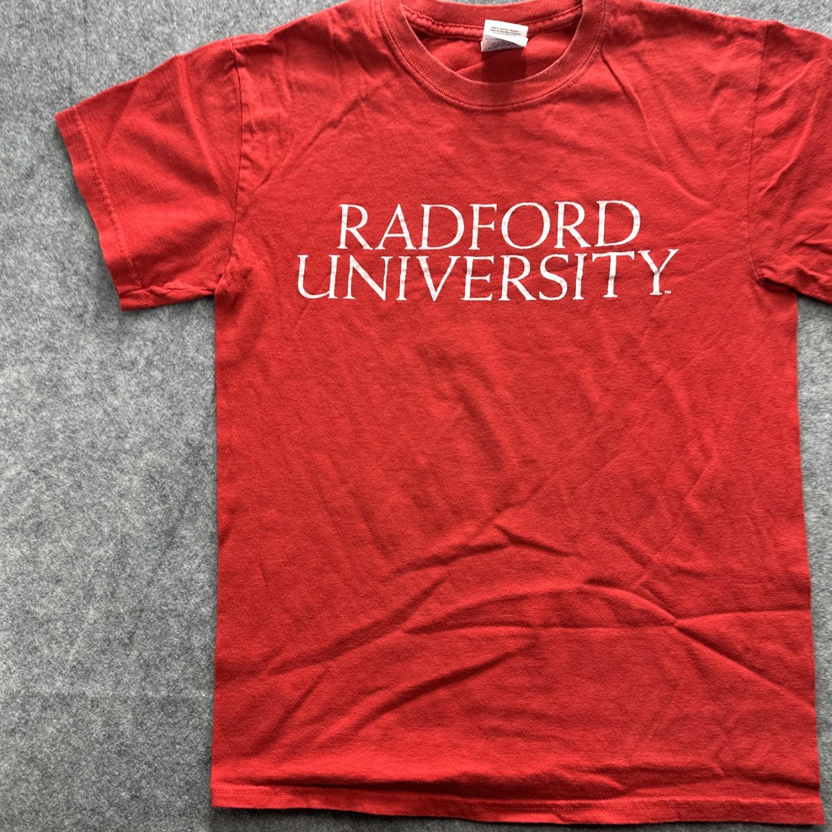 Gildan Radford University Shirt Gildan Heavy Cotton Mens Small Red College Tee Size US S / EU 44-46 / 1 - 4 Thumbnail