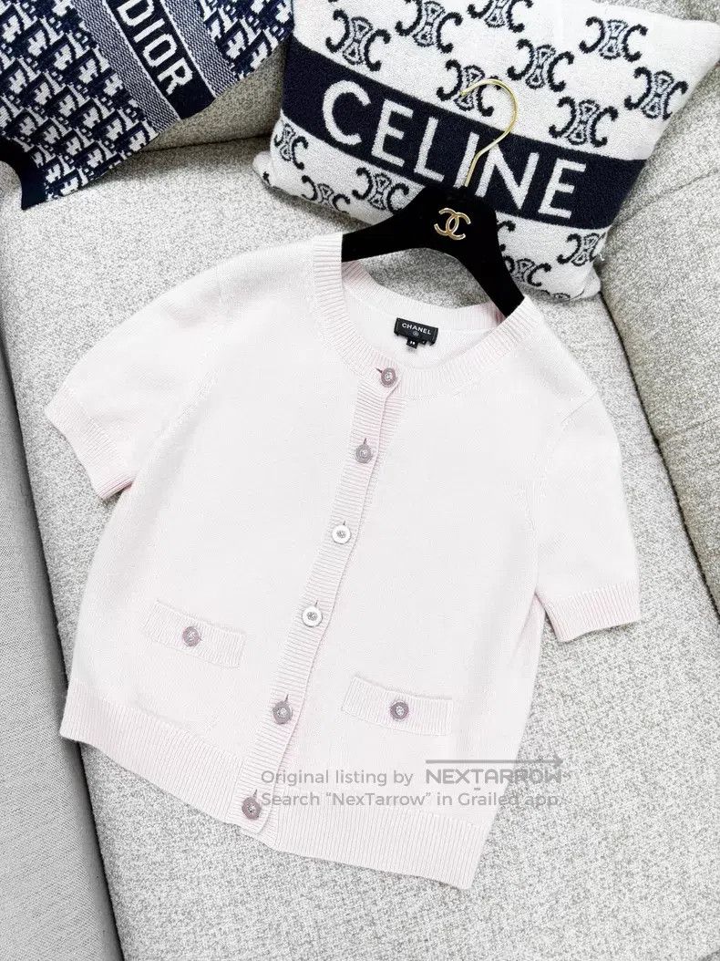 Chanel Chanel Lion button short-sleeved knitted cardigan jacket Size XS / US 0-2 / IT 36-38 - 2 Thumbnail