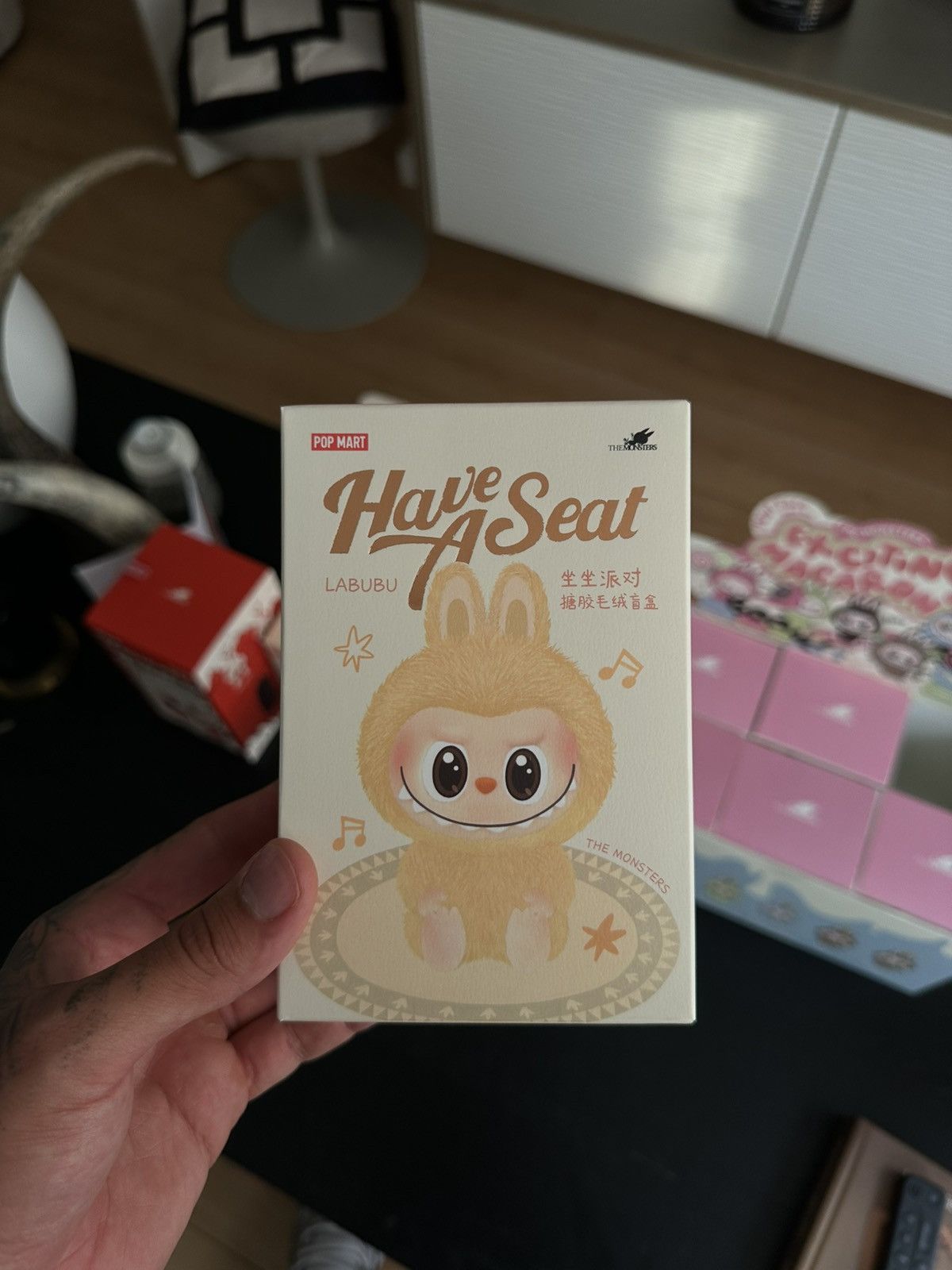 Japanese Brand Labubu Size ONE SIZE - 3 Thumbnail