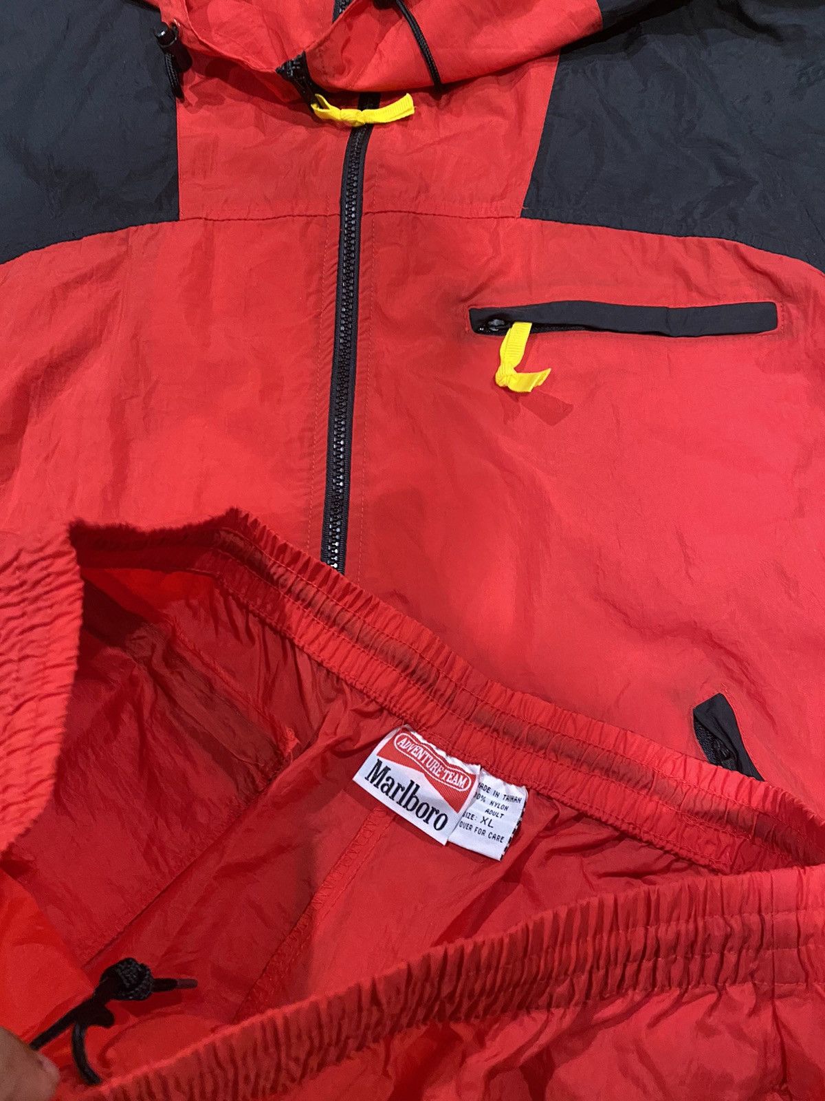 Marlboro × Vintage Packable Full Marlboro suite XL Size US XL / EU 56 / 4 - 11 Thumbnail
