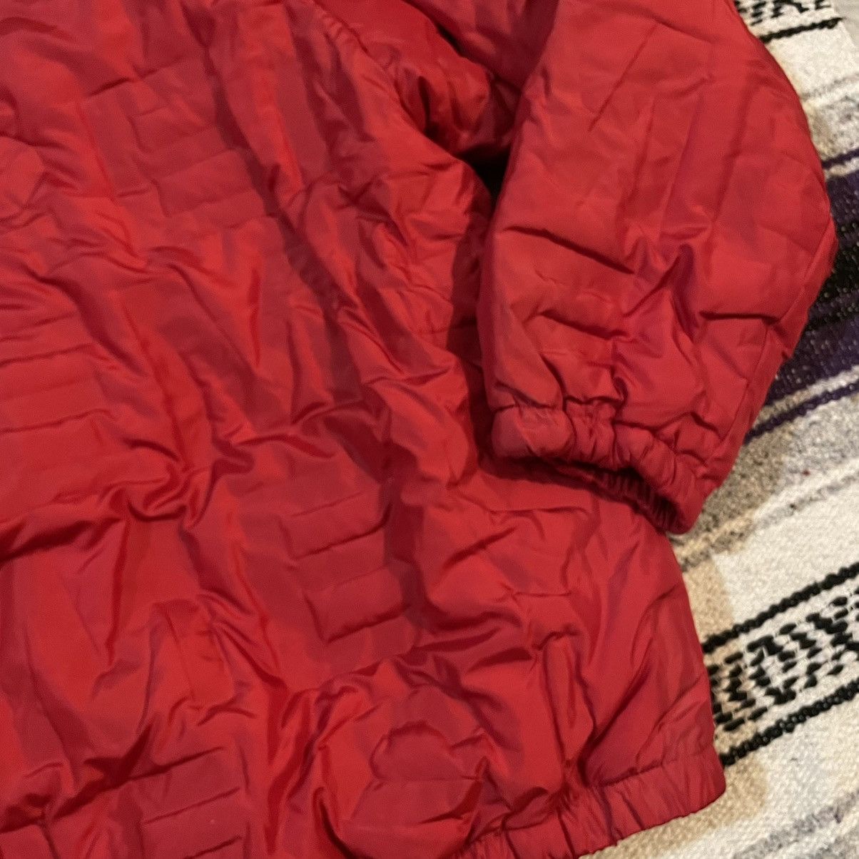 Supreme Supreme Embossed and Beveled Logo Down Puffer Jacket Red L Size US L / EU 52-54 / 3 - 13 Thumbnail