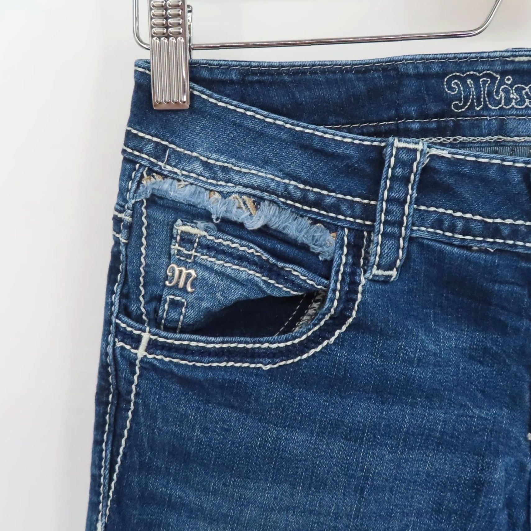 Miss Me Miss Me Jeans Bootcut Women 26 Signature Blue Denim Embroidered Pockets 5-Pocket Size 26" / US 2 / IT 38 - 3 Thumbnail