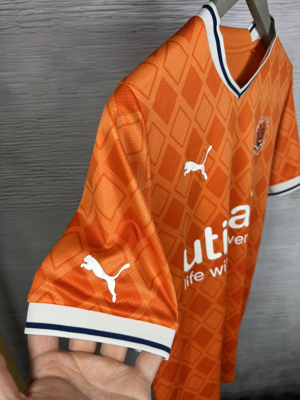 Puma Puma Blackpool #8 Soccer Jersey T-Shirt Size S Size US S / EU 44-46 / 1 - 5 Thumbnail