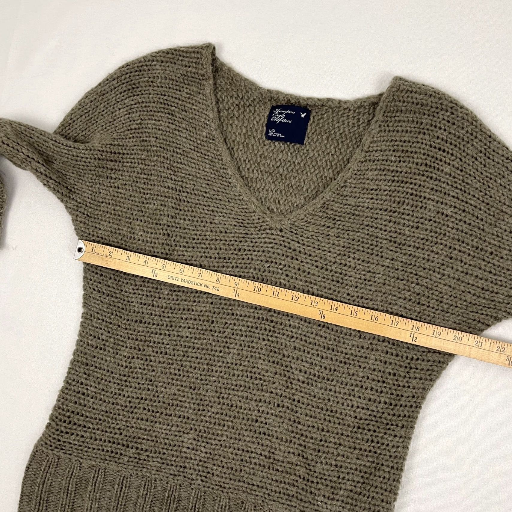 American Eagle Outfitters VINTAGE American Eagle Outfitters Sweater Womens Large Brown Wool Mohair Knit V-Neck Pullover Size L / US 10 / IT 46 - 5 Thumbnail