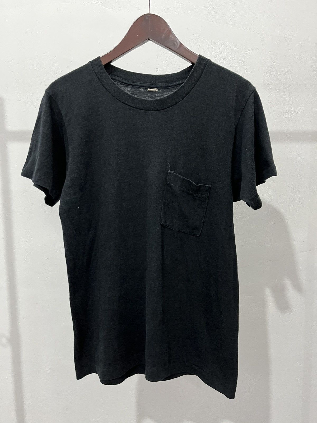 Vintage Vintage blank tee 80s Size US S / EU 44-46 / 1 - 1 Thumbnail