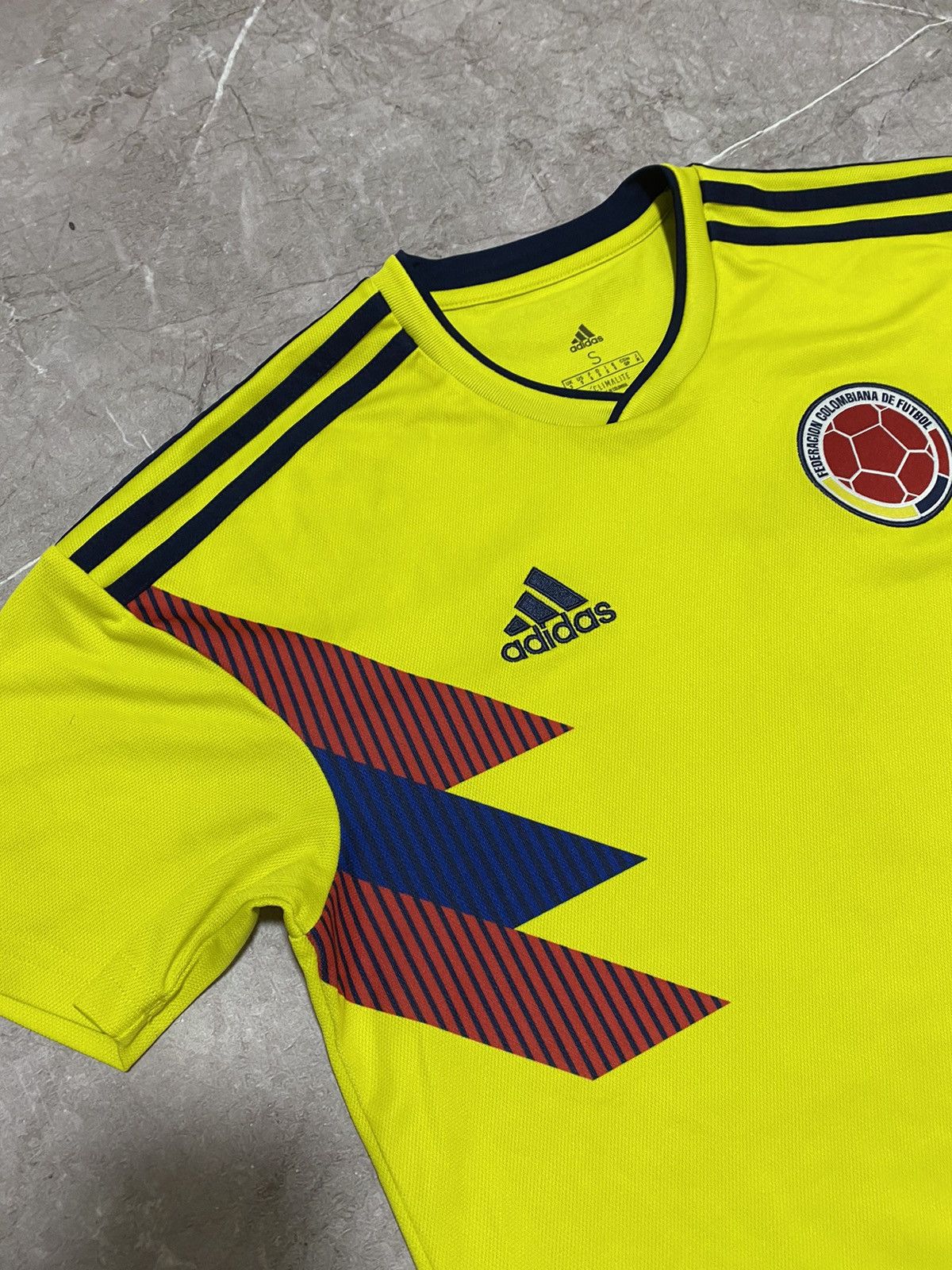Adidas Adidas Colombia 2018-2019 Home Football Soccer Jersey Y2K Size US S / EU 44-46 / 1 - 5 Thumbnail