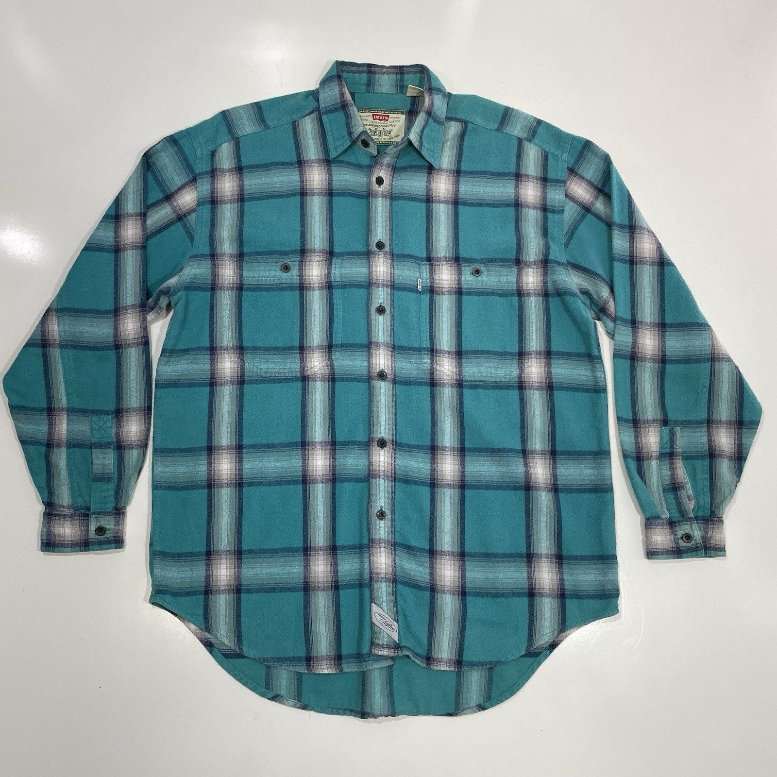 Levi's VTG Levi's Men’s M Teal Blue Shadow Plaid Flannel Shirt Size US M / EU 48-50 / 2 - 1 Thumbnail