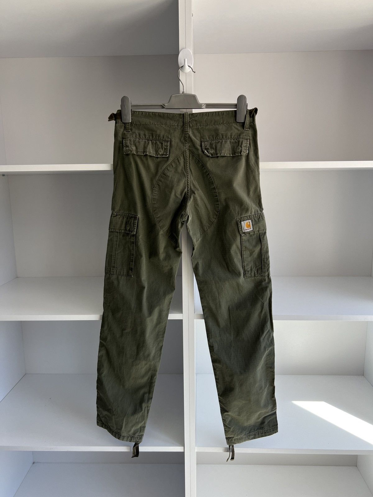 Carhartt × Vintage Carhartt Khaki Cargo pants Size US 28 / EU 44 - 1 Thumbnail