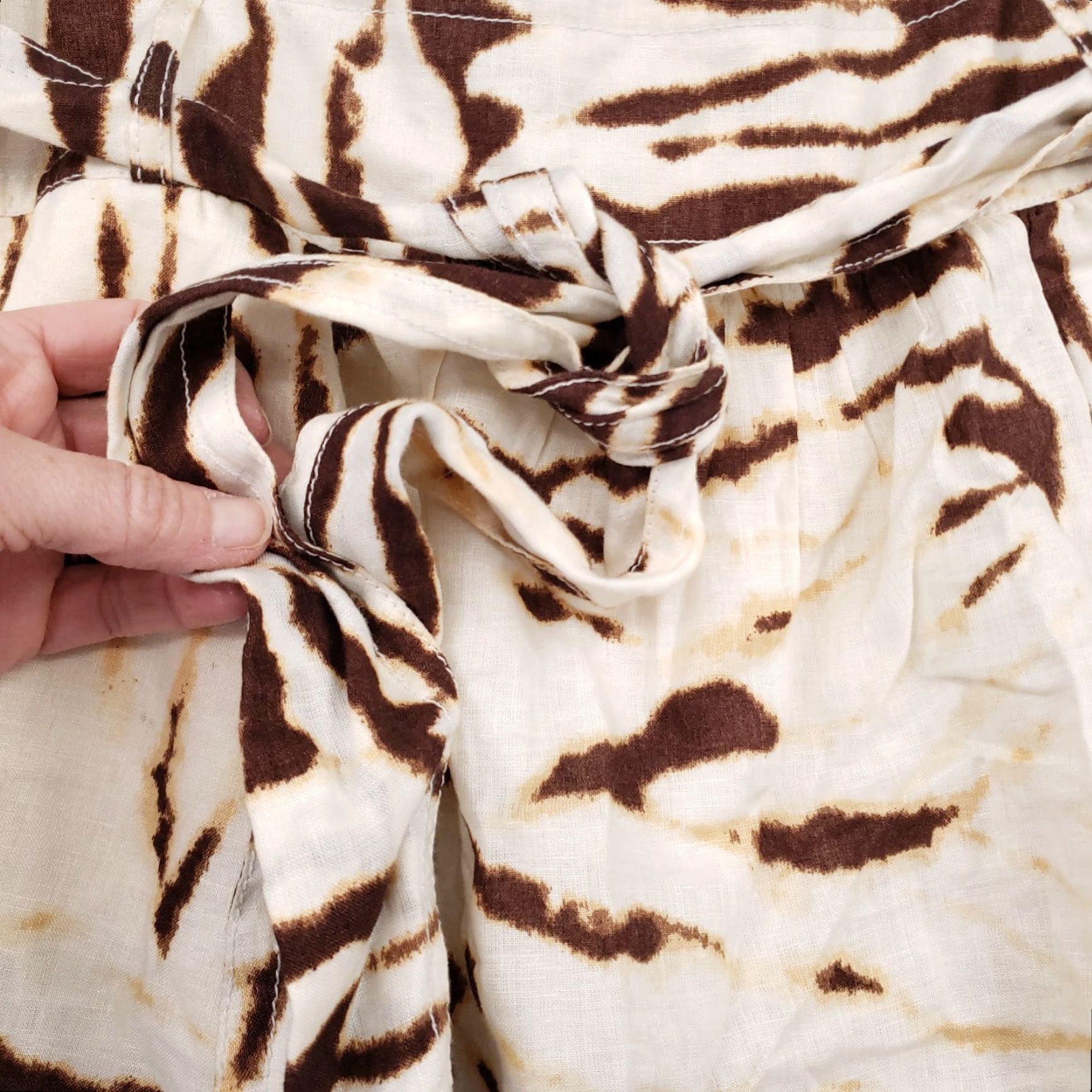 Banana Republic Banana Republic Skirt Womens 14 Brown Linen Mini Pencil Tiger Print Belted Lined Size 36" / US 14 / IT 50 - 6 Thumbnail